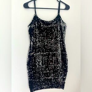 GORGEOUS black/silver sequin minidress sz s